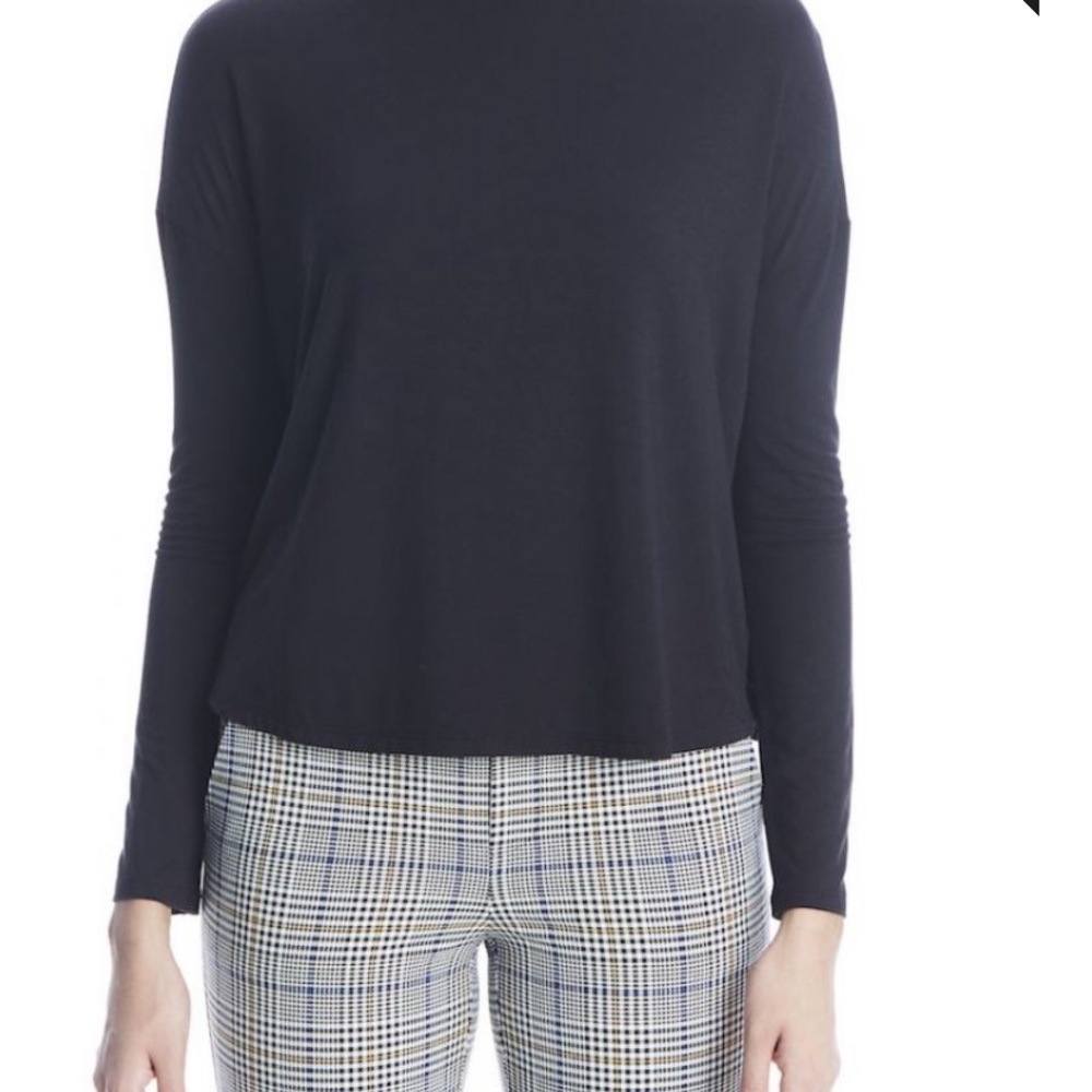 Black Loose fitting Morgan Crew Neck